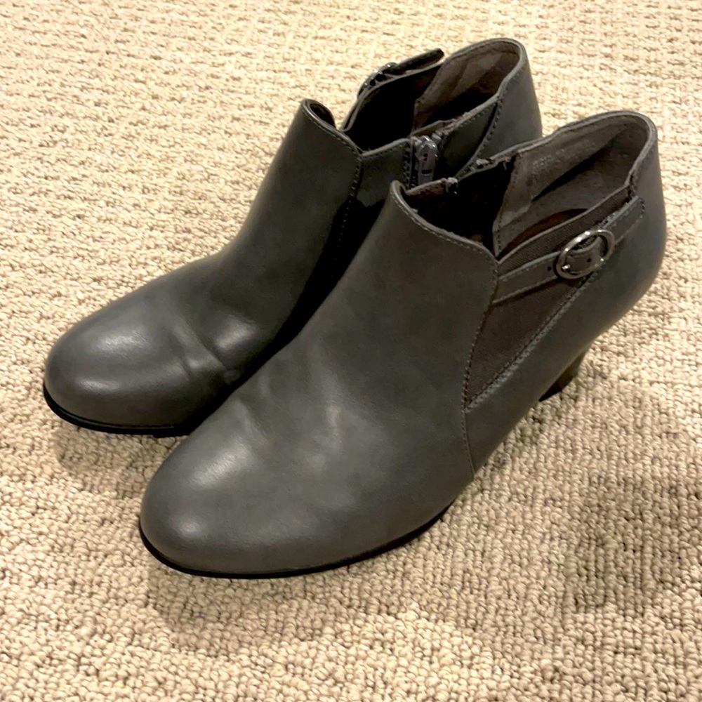 Croft & Barrow Ortholite eco Gray Ankle Boot 9.5